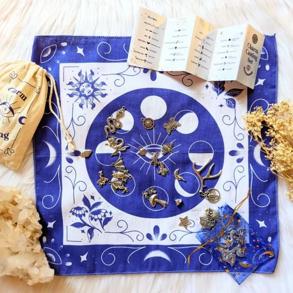 Charm Casting Kit | Goddess Provisions - Picture 4 of 7